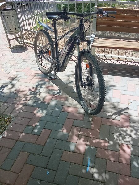 Vand bicicleta electrica hibrid.